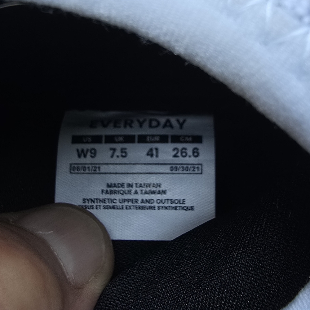Vessi Everyday Womens Sneakers Sz 9 White/gray - Picture 5 of 7